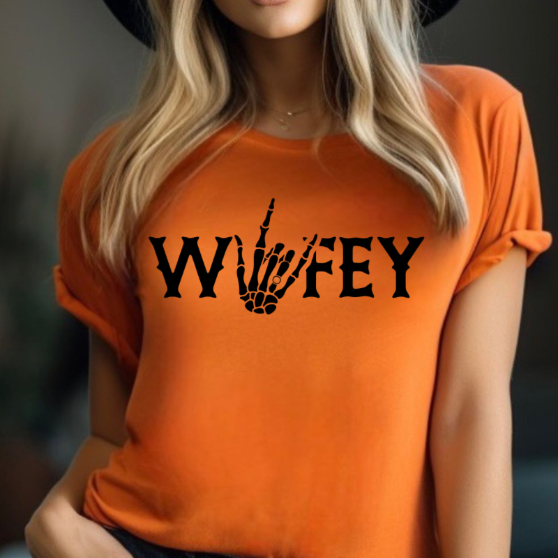 Skellie Wifey Tee