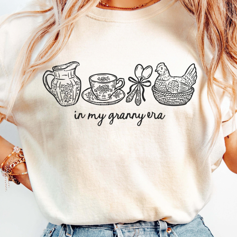 Granny Era Tee